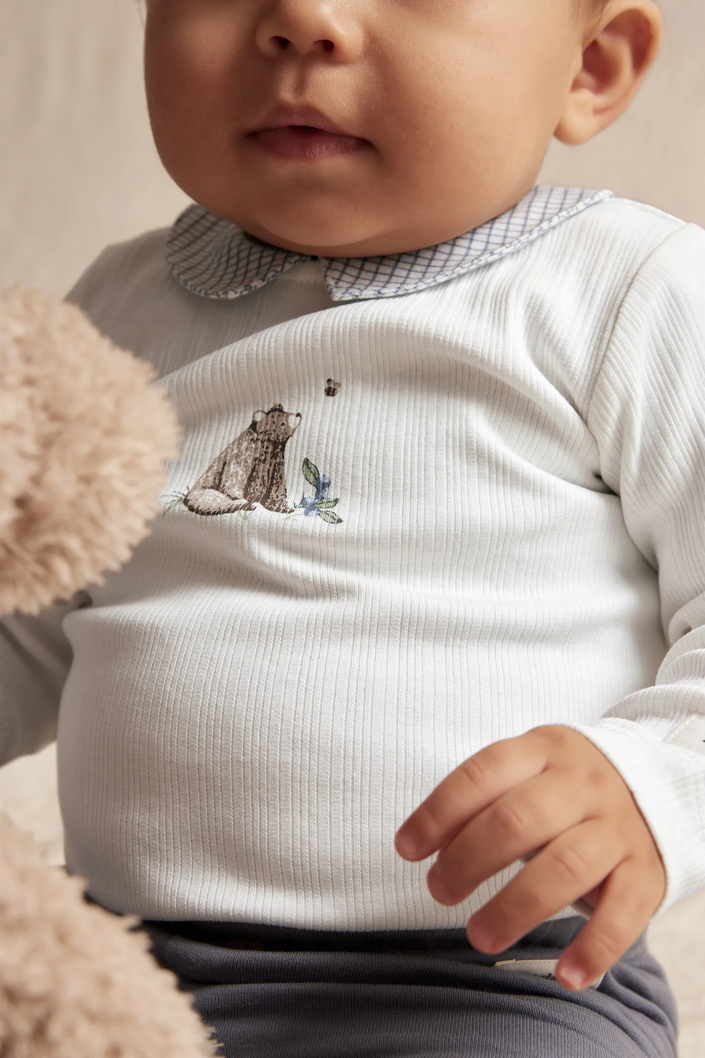 Baby white collar bodysuit