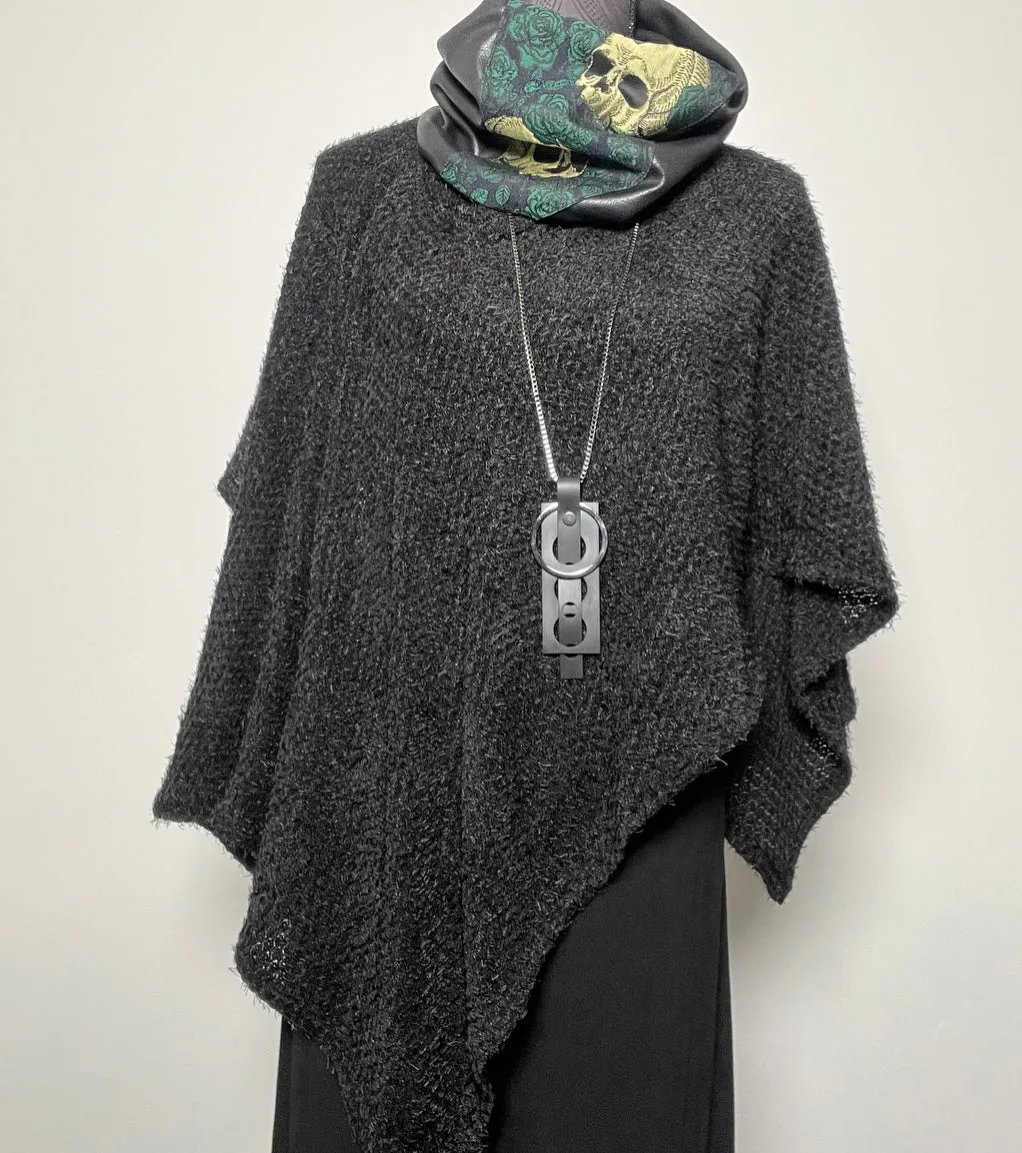 Luxe Collar - Loop Scarf - Faux Leather - Green & Gold Skulls