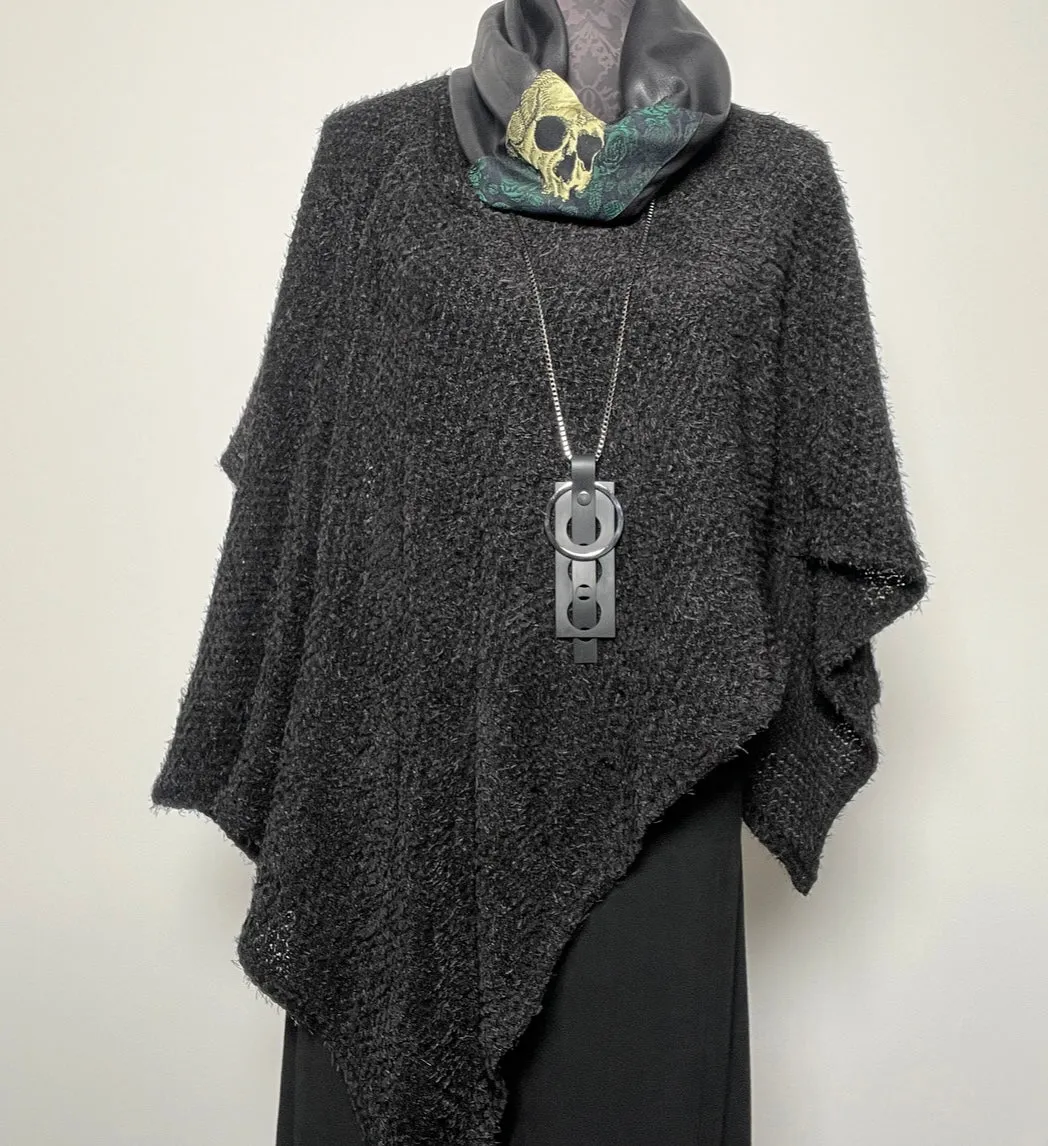Luxe Collar - Loop Scarf - Faux Leather - Green & Gold Skulls