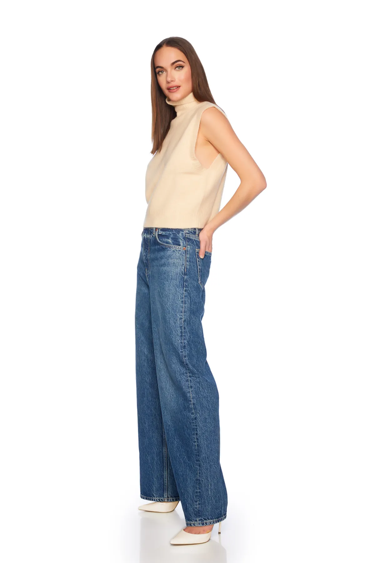 Mapache Mock Neck Vest
