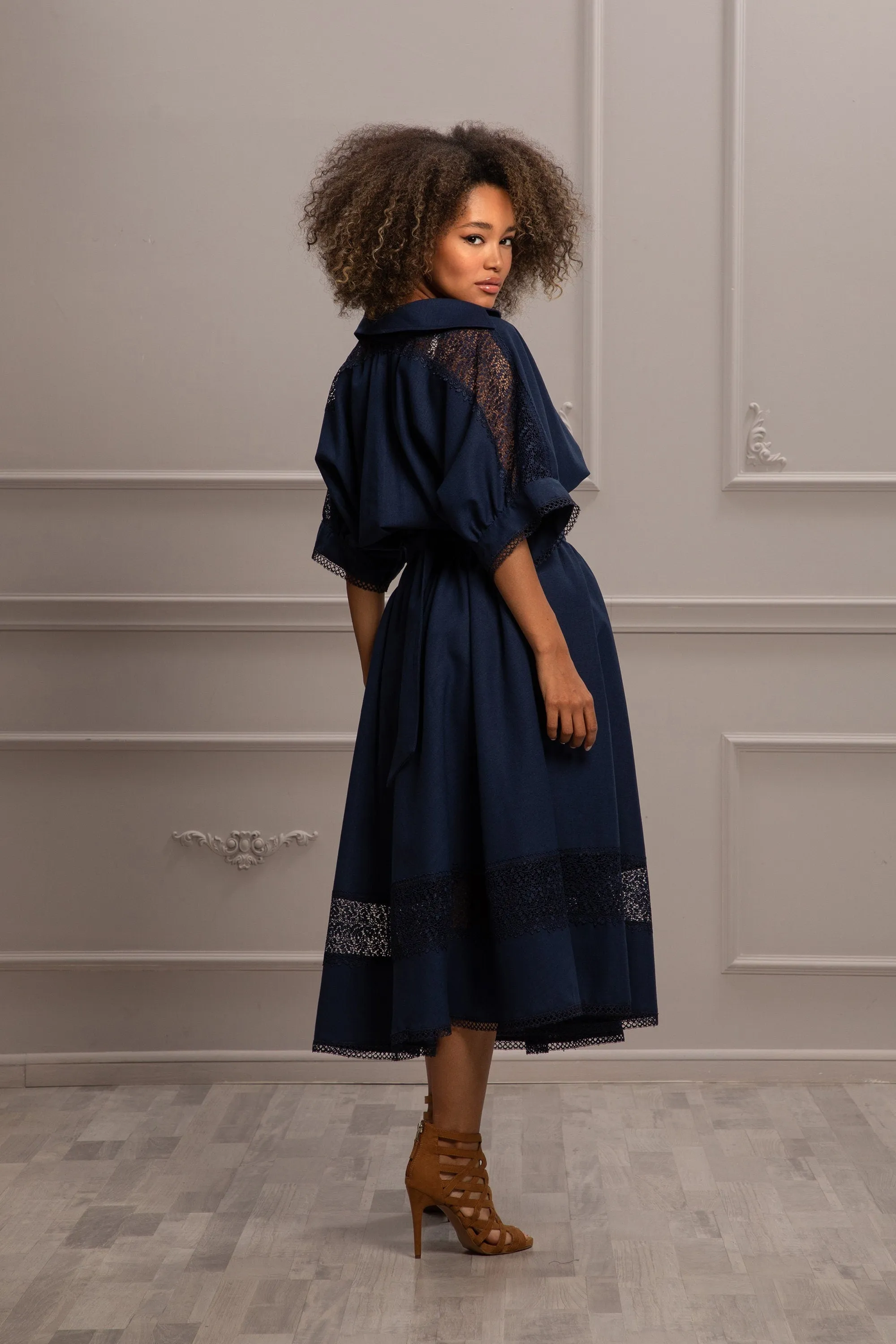 SHEER DETAILS LINEN DRESS